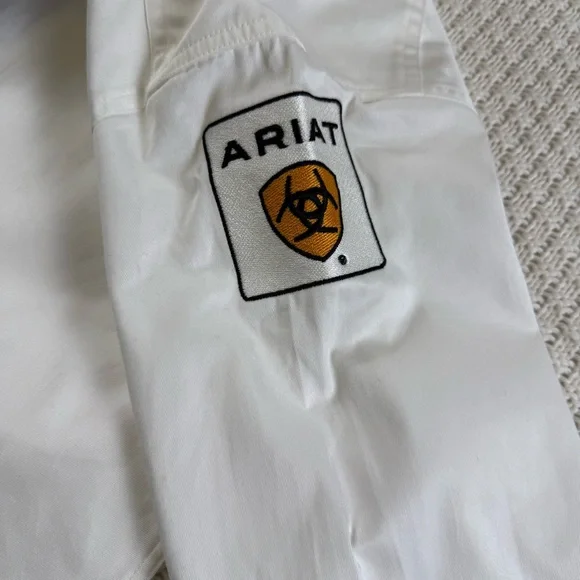 NEW Ariat Men's White Button Down Shirt w Logo Accents DISCONTINUED MODEL Sz S - Picture 8 of 16